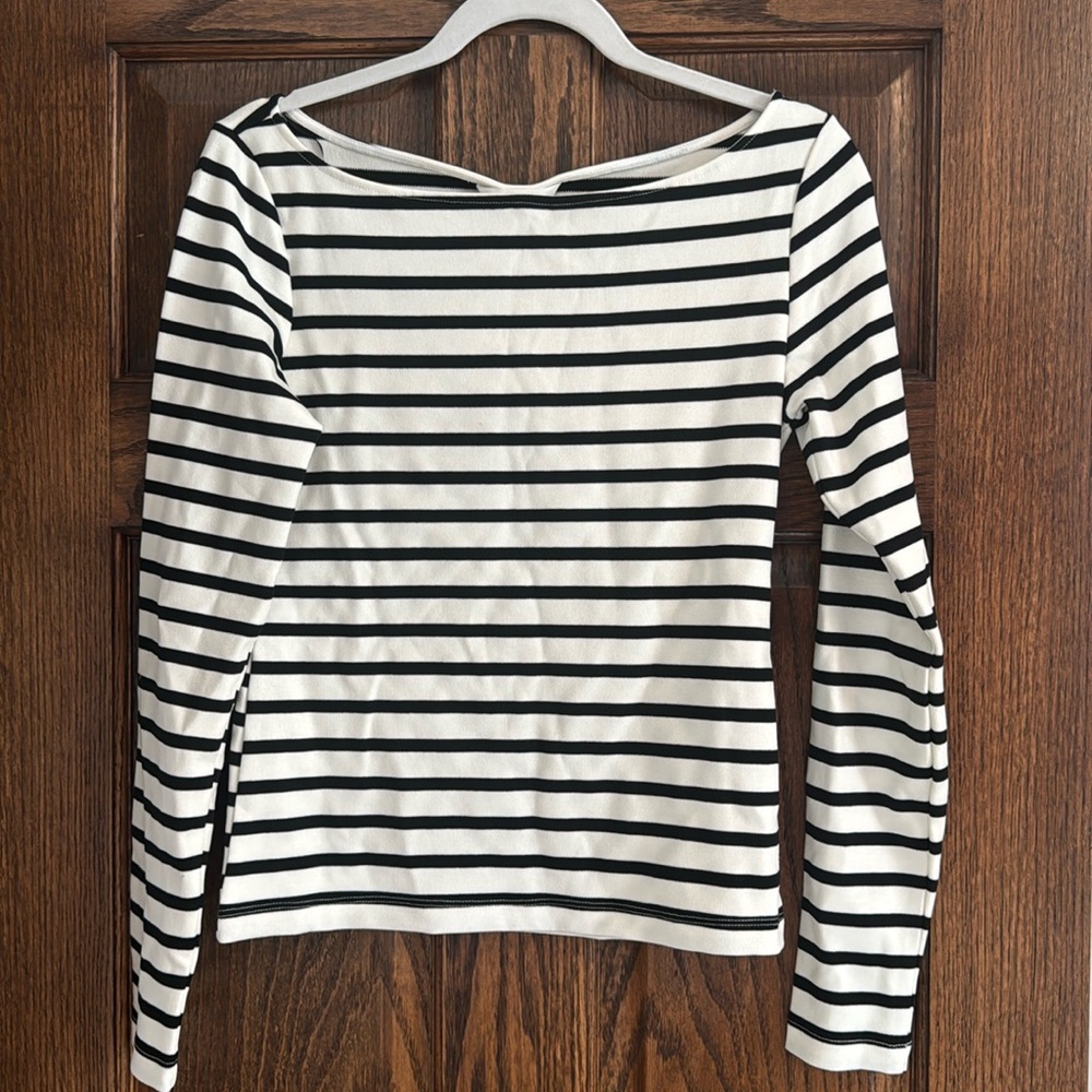 Brand new long sleeve top